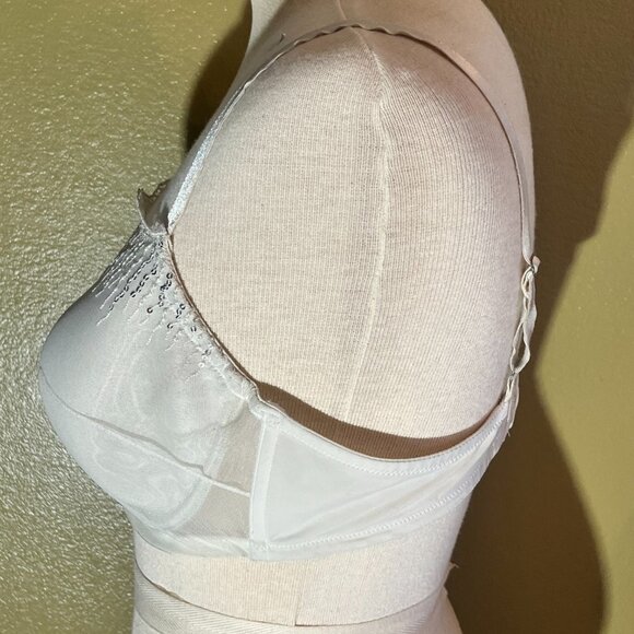 Soma Intimates Demi Bra 38D Underwire Light padded Mesh Overlay Sequins White - Picture 4 of 9